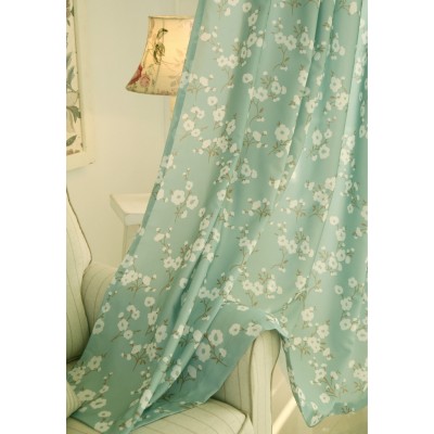 curtain with flower pattern