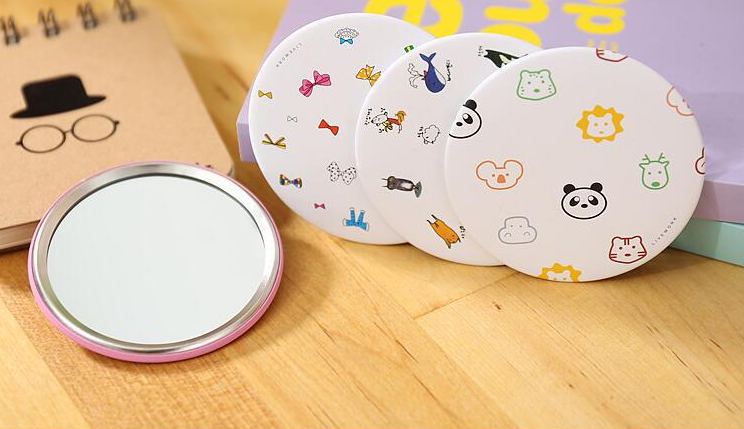 Hand circular Make up mirror