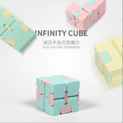 Stress Relieving Infinity Cube