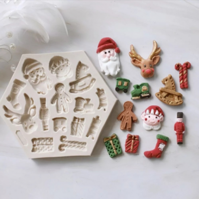 DIY Christmas Baking Mold