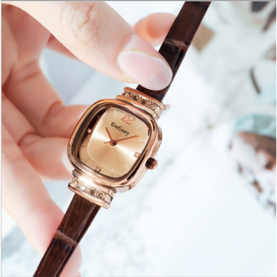 Women Elegant Quartz Watches