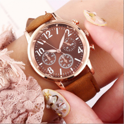 Women Luminous Quartz Watches