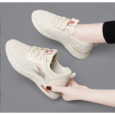 New Sneakers Shoes for Women