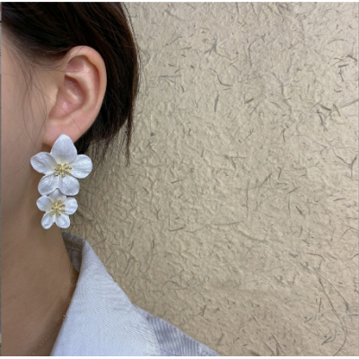 Flower Shape Earrings