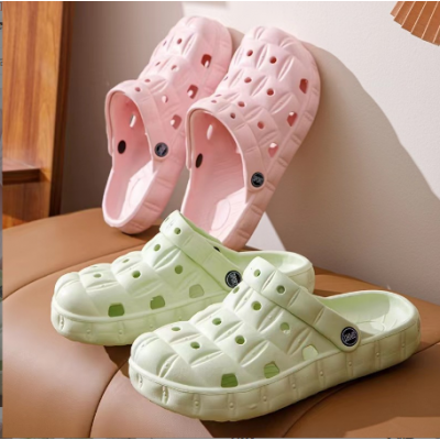 Women Anti-slip Slippers Crocs