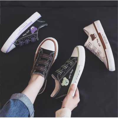 Women Bear Canvas Shoes