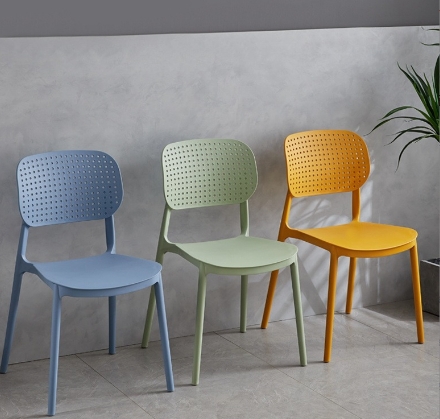 Simple Fashion Chairs