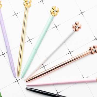 Clover Shape Ball-point Pen